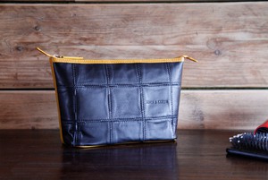 Leather Cosmetics Case / Toiletry Bag from Elvis & Kresse