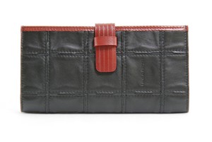 Leather Travel Wallet from Elvis & Kresse