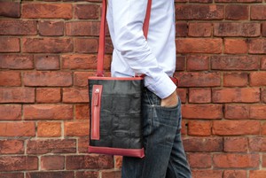 Leather Reporter Bag from Elvis & Kresse