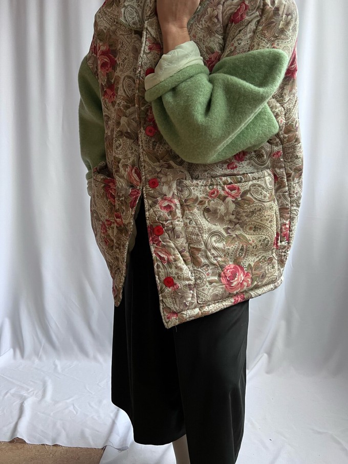 The "ROSES - PISTACHIO GREEN " Blankets Made - Collar COAT - L from Fitolojio Workshop