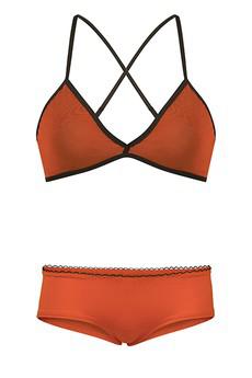 Set: Bio bra + hipster panties, rust via Frija Omina