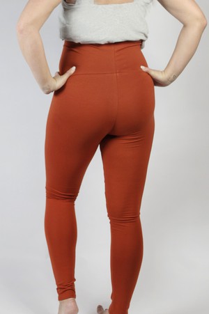 Organic leggings Mama, rust from Frija Omina