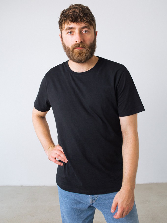 T-shirt mannen from Honest Basics