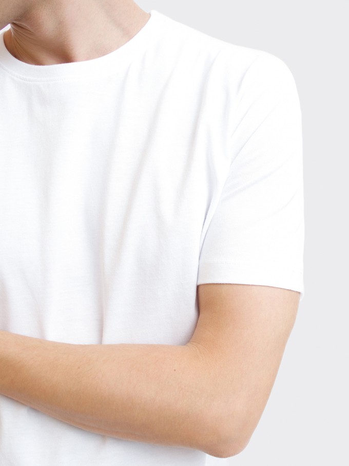 T-shirt mannen from Honest Basics