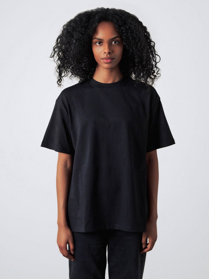 Oversized t-shirt from Honest Basics