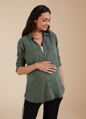 Raffa Chambray Maternity Shirt with Tencel™ from Isabella Oliver