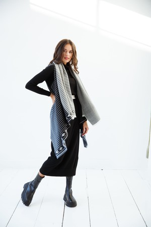 PETITE Light Wool Cape Fusion Graphic from JULAHAS