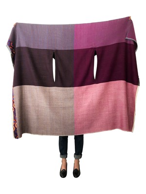 Light Wool Cape Fusion Plum from JULAHAS