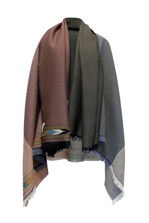 NEW! JULAHAS+ Light Wool Cape Fusion Dusty Pink from JULAHAS