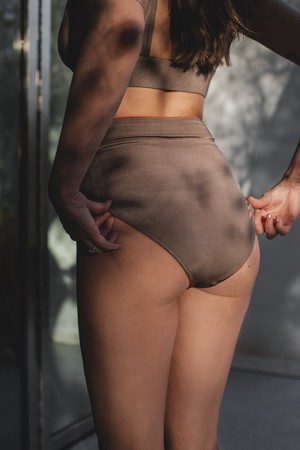 ACAYA BOTTOM Reversible in Arancione & Viola from Kaly Ora