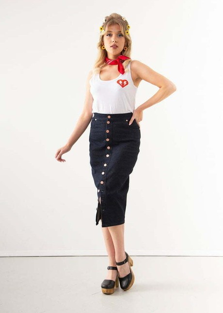 Wanda – Pencil Skirt from Lady K Loves