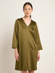 Silk dress with slits via LANIUS