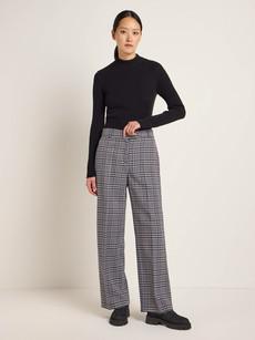 Checked Marlene trousers via LANIUS