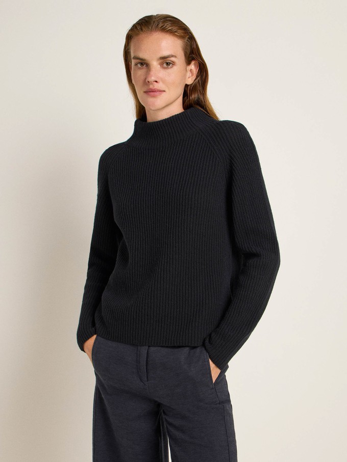 Chunky knit sweater from LANIUS