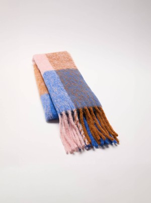 Checked scarf from LANIUS