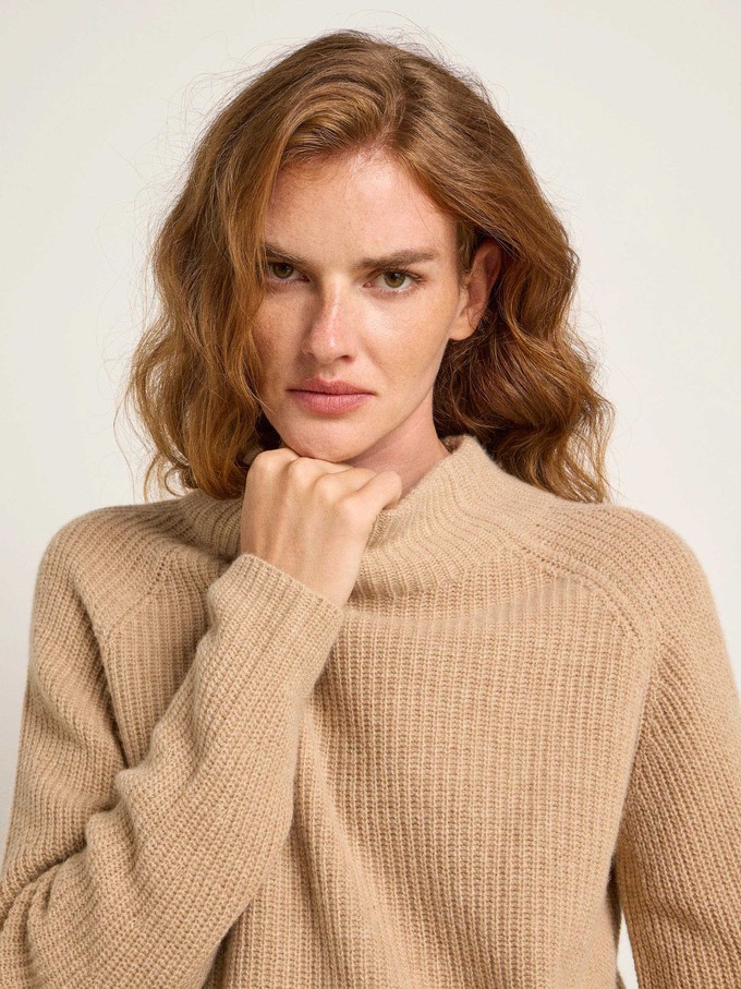 Chunky knit sweater from LANIUS