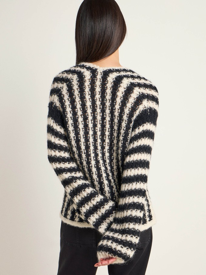 Striped sweater V-neck from LANIUS