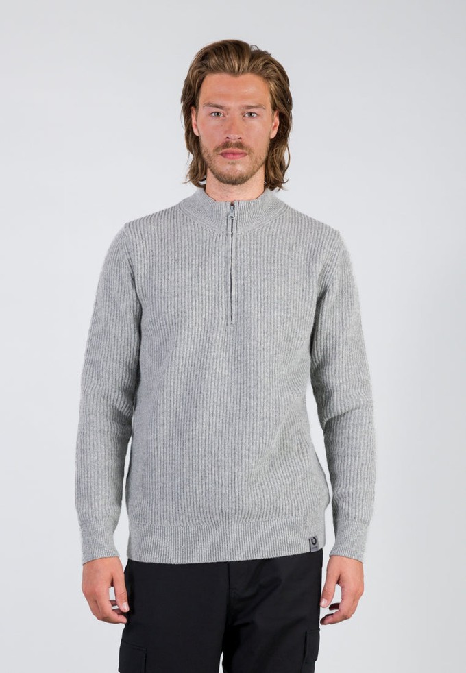 WOOLEN ZIP SWEATER | Light Grey from Loop.a life