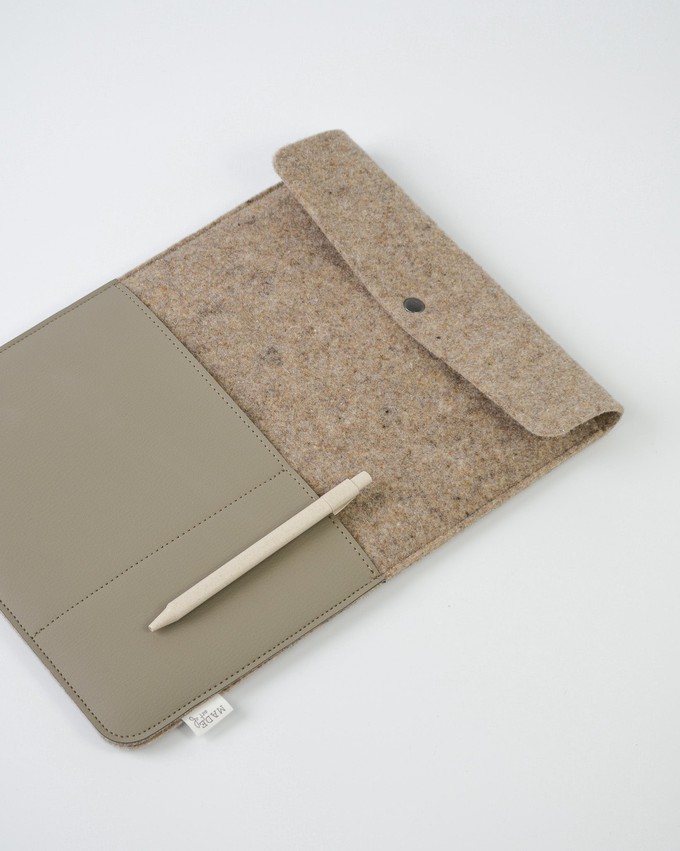 Laptophoes BEAU - Taupe from MADE out of