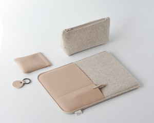 Laptophoes SAM - Beige from MADE out of