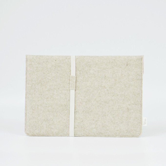 Laptophoes MARO - Beige from MADE out of