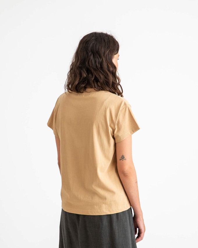 Essential T-Shirt camel from Matona