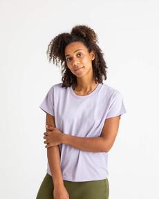 Essential T-Shirt lilac via Matona