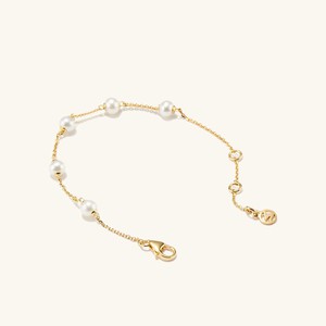 Mini Pearl Satellite Bracelet from Mejuri