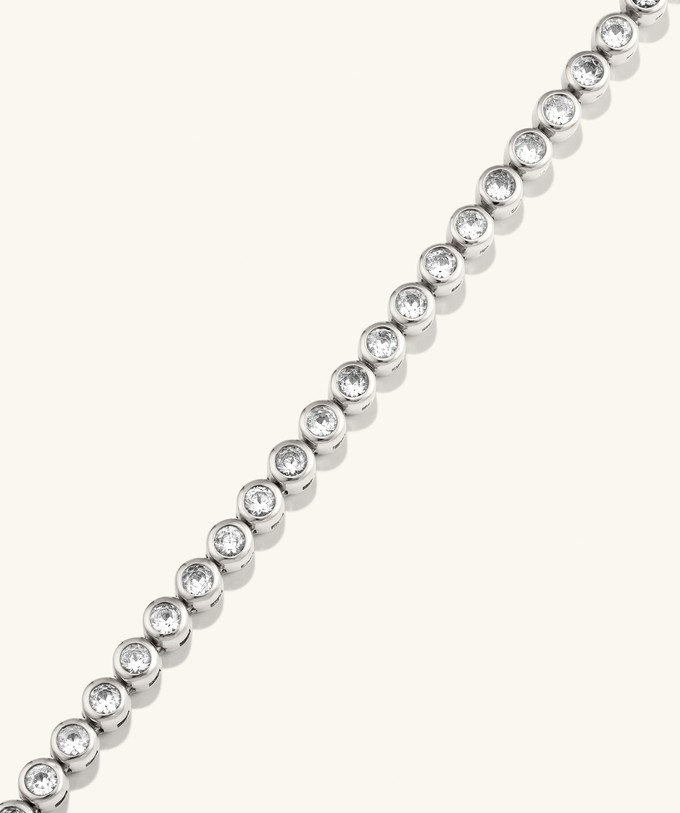 Zadie Bezel Lab Grown Sapphire Tennis Necklace from Mejuri