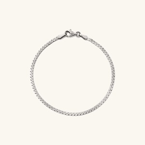 Serpentine Chain Bracelet from Mejuri