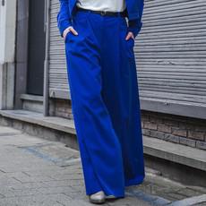 Clay pants Royal blue via Mon Col Anvers