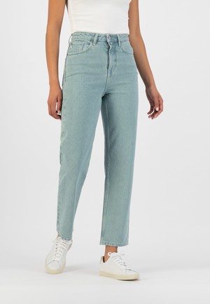 Relax Rose Cropped - Atlantic from Mud Jeans