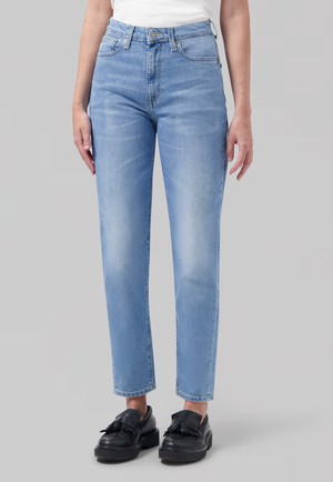 Mams High Tapered - Old Stone from Mud Jeans