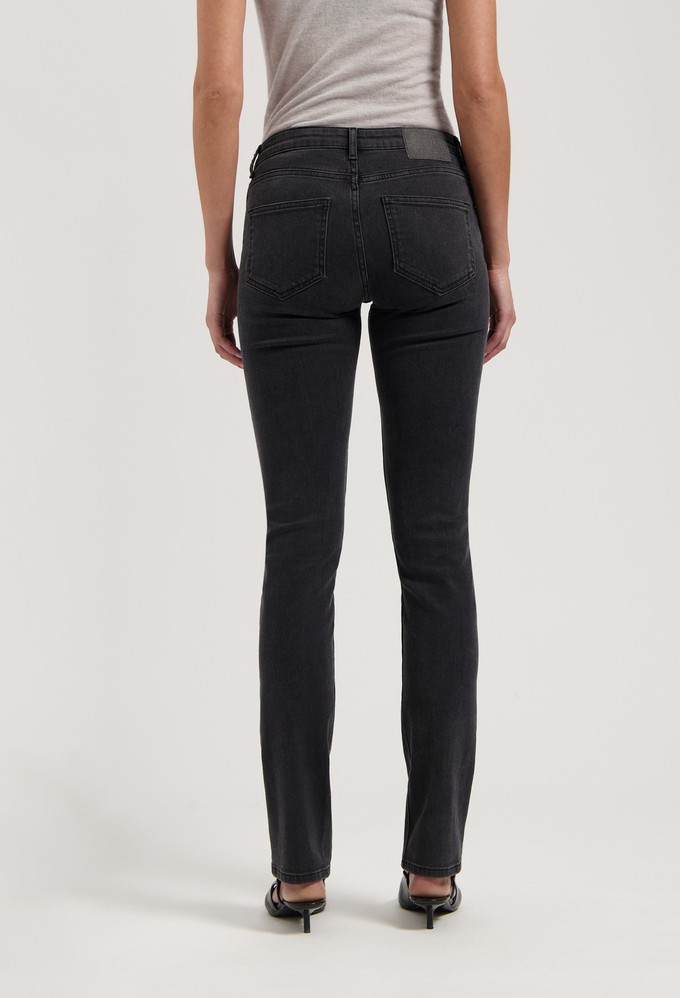 Faye Low Slim - Stone Black from Mud Jeans