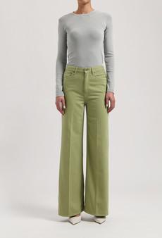 Sara High Loose Flow - Olive via Mud Jeans