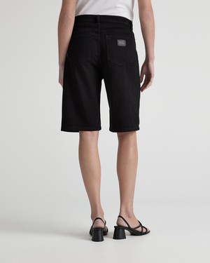 Suzy Mid Short - BlackDip from Mud Jeans