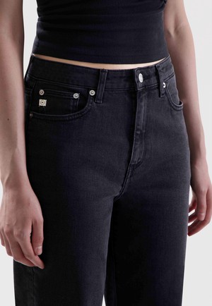 Mams Stretch Tapered - Stone Black from Mud Jeans