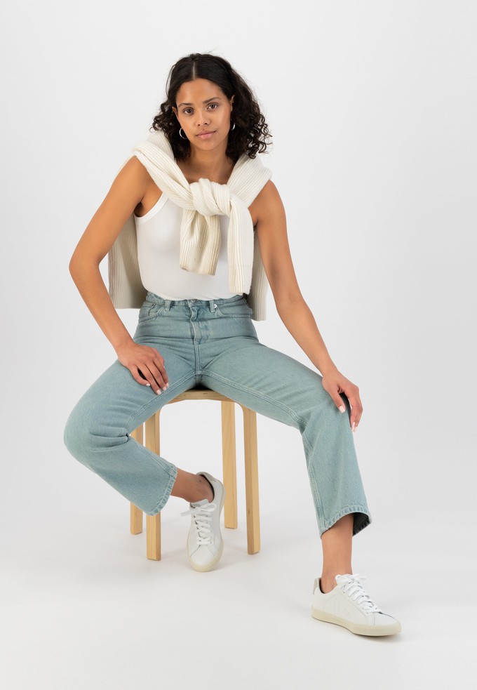 Relax Rose Cropped - Atlantic from Mud Jeans