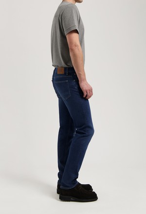 Bryce Mid Straight - Medium Dark from Mud Jeans