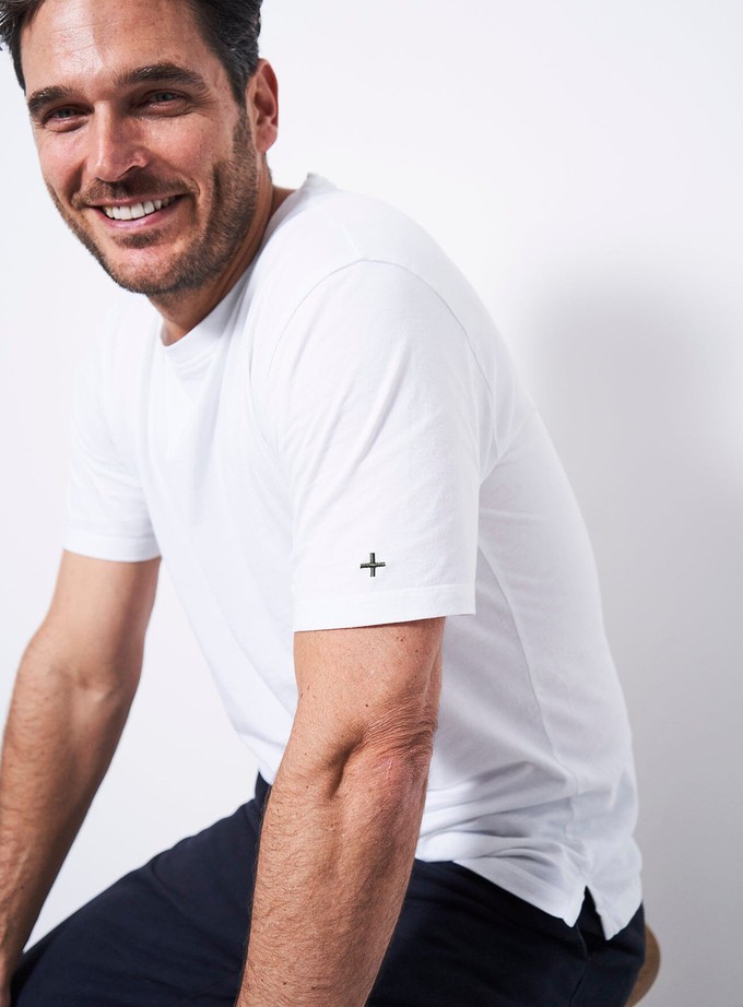 The Perfect White NEEM organic T-Shirt from Neem London