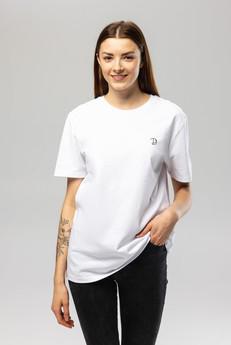 Chest Logo T-Shirt Unisex via Pitod