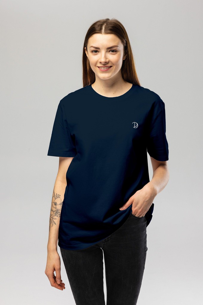 Chest Logo T-Shirt Unisex from Pitod