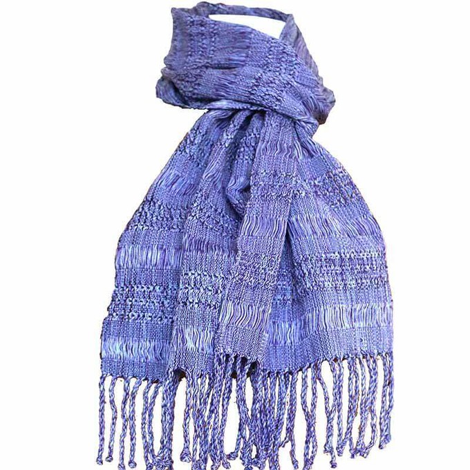 Scarf Lilac - Natural dyes - Handwoven - Ecofriendly & Fair from Quetzal Artisan