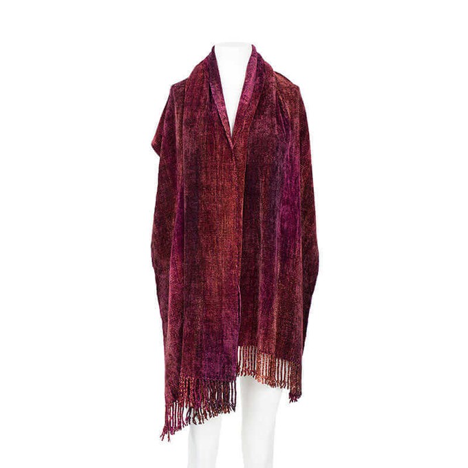 Shawl Raspberry - Organic Bamboo - Elegant and Fairtrade from Quetzal Artisan