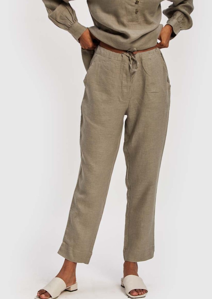 The Goes with Everything Dark Green Pant from Reistor