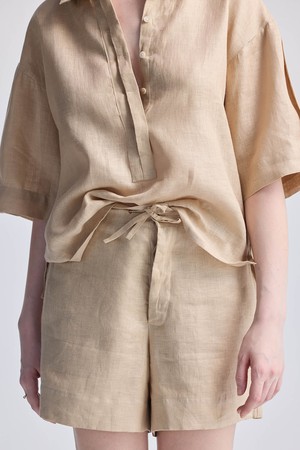 Drawstring Shorts in Neutral Beige from Reistor