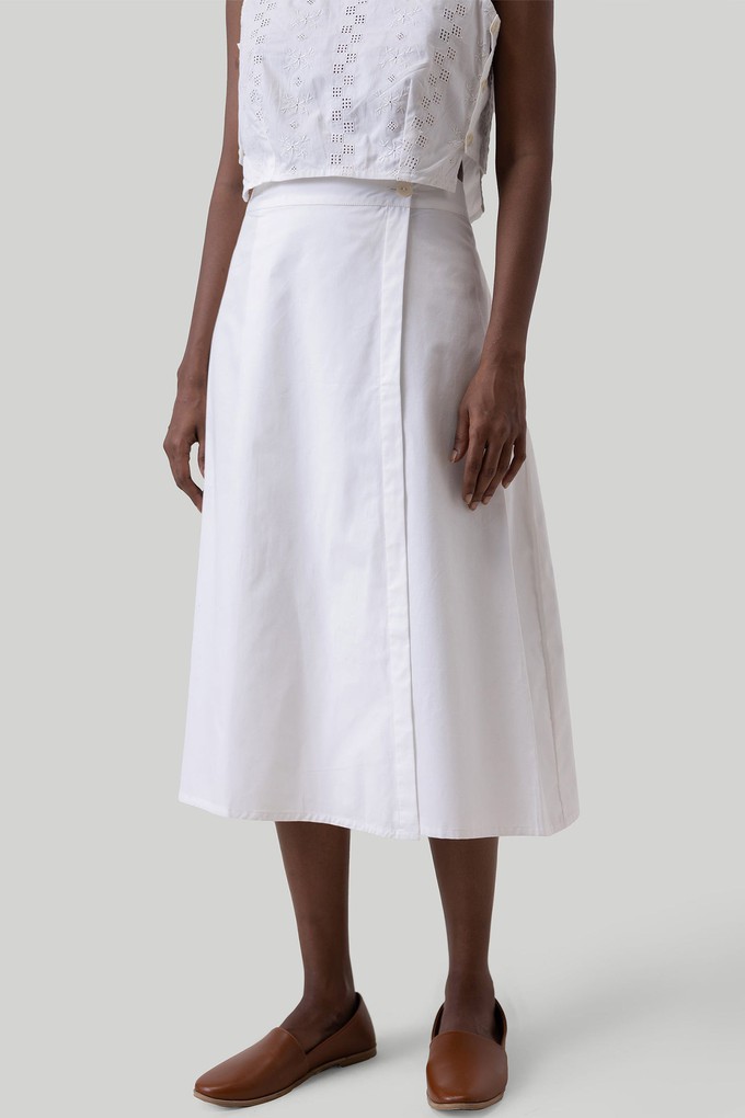 Breezy Summer Set in White from Reistor