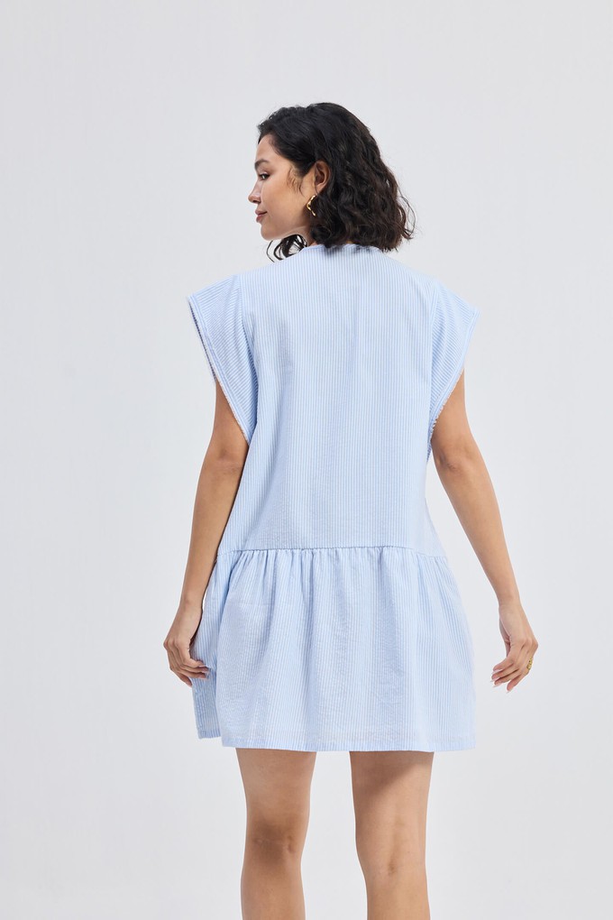 Oversized V neck Short Dress with Frayed Sleeves from Reistor