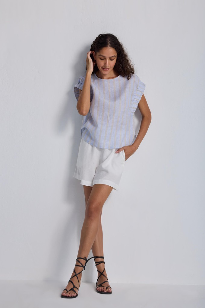 Boxy Top with Sleeve Detailing from Reistor