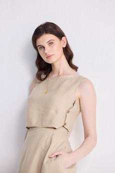 Boxy Crop Top in Neutral Beige via Reistor